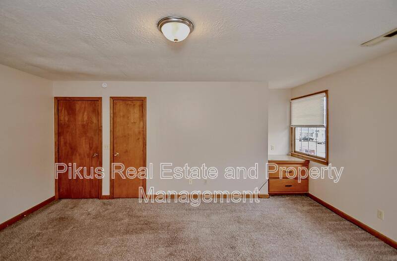 Apartment for rent at 713 N Main St, North Canton, OH 44720