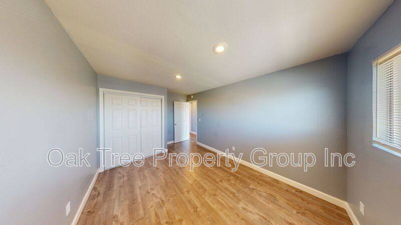 House for rent at 2117 E 15th St #10, Oakland, CA 94606