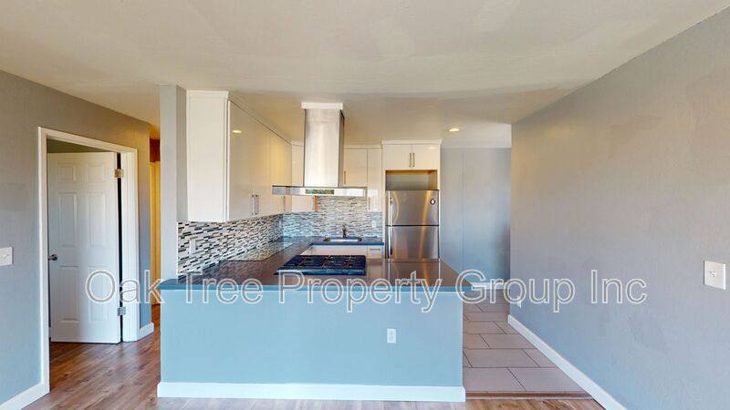 House for rent at 2117 E 15th St #10, Oakland, CA 94606