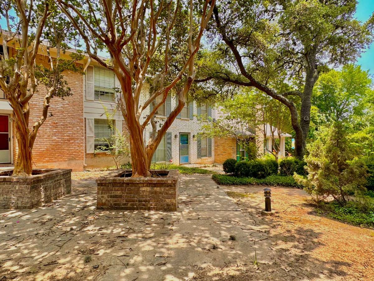 House for rent at 2106 Kippling Dr, Austin, TX 78752