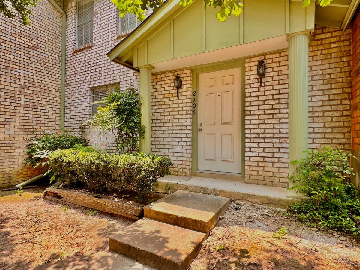House for rent at 2106 Kippling Dr, Austin, TX 78752