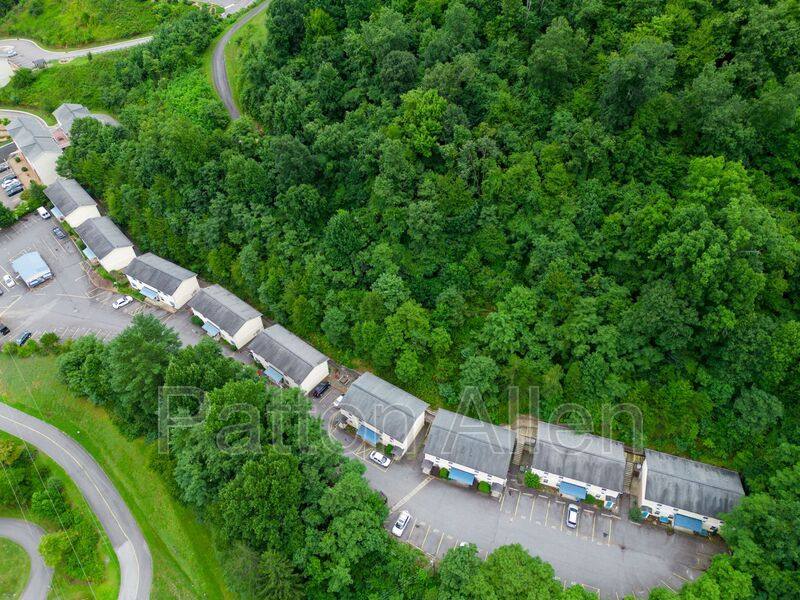 Apartment for rent at 97 Citadel Dr #105, Cullowhee, NC 28723