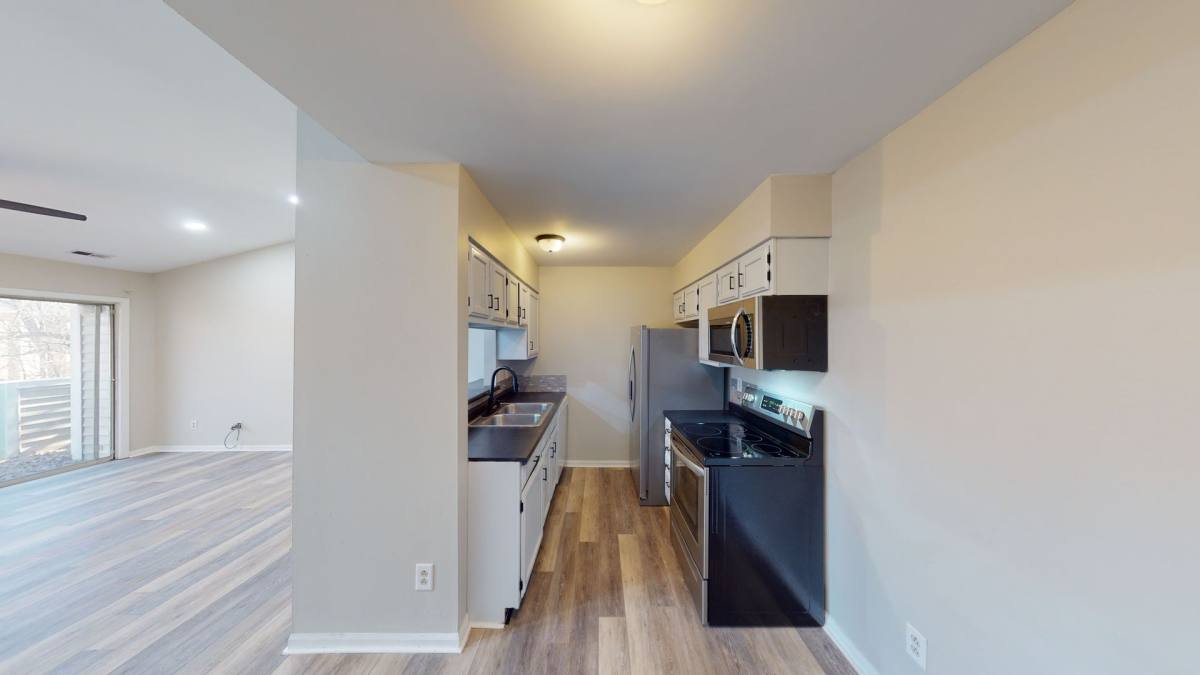 Apartment for rent at 9617 Vinca Circle, Charlotte, NC 28213