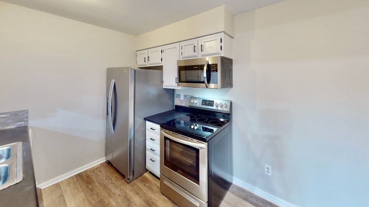 Apartment for rent at 9617 Vinca Circle, Charlotte, NC 28213