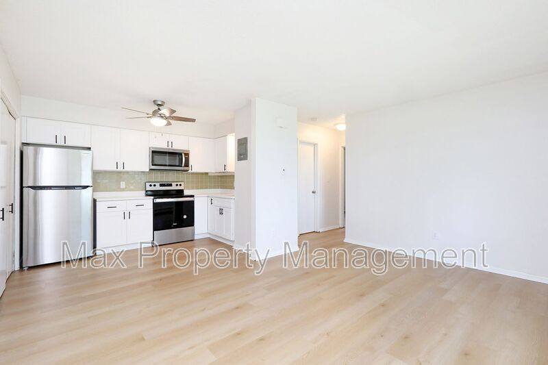Apartment for rent at 500 Laurel St #2, Waukee, IA 50263