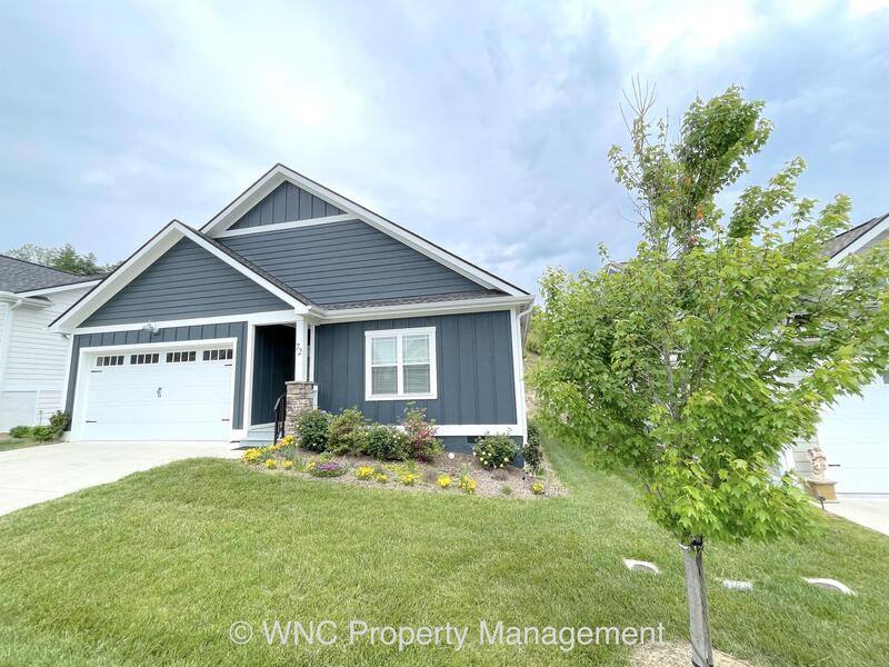 House for rent at 72 Leyland Circle, Hendersonville, NC 28792