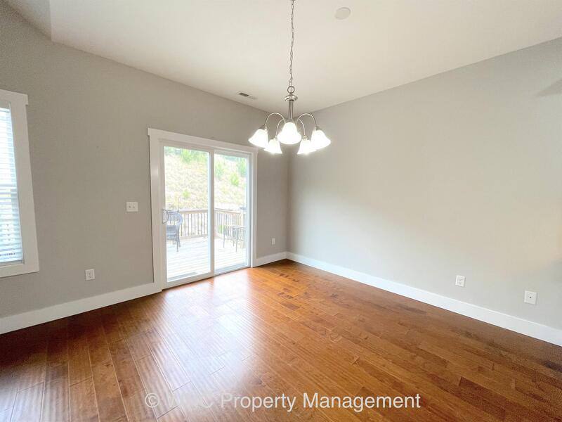 House for rent at 72 Leyland Circle, Hendersonville, NC 28792