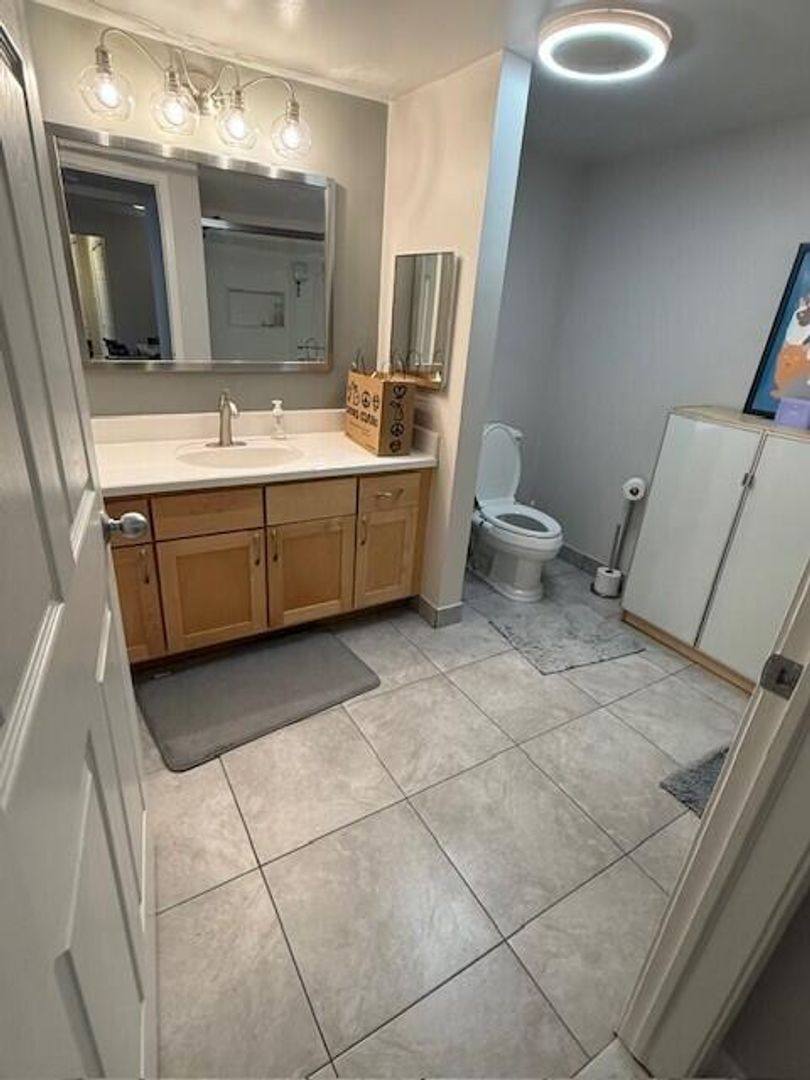 Condo for rent at 111 Fieldcrest, Ann Arbor, MI 48103