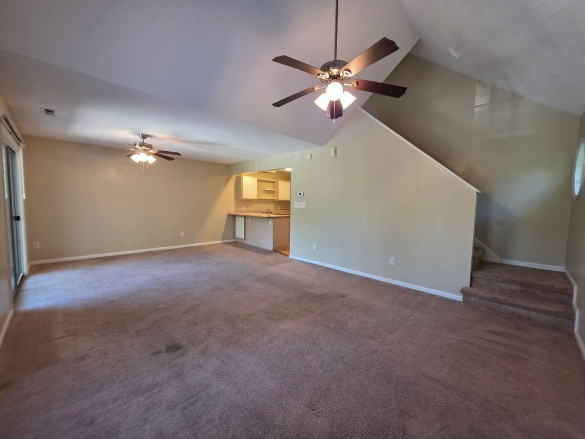Townhouse for rent at 113 Craig Dr #B, Emerald Isle, NC 28594