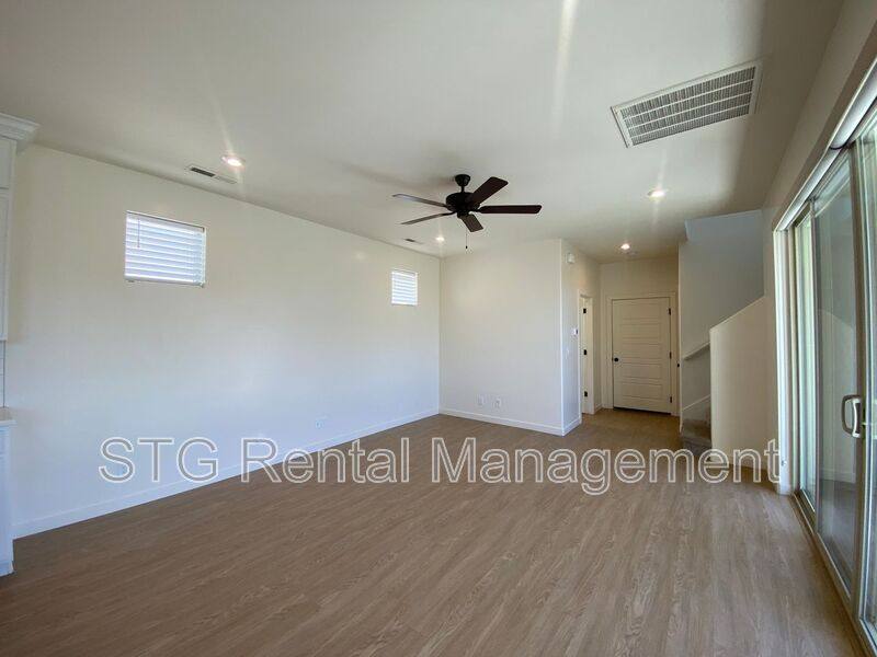 House for rent at 767 W Scarlet Hill Dr, Saint George, UT 84790