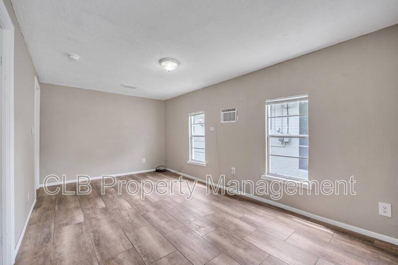 House for rent at 735 Marion St, Daytona Beach, FL 32114