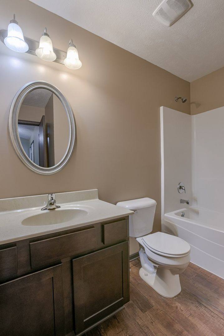 Apartment for rent at 2630-34 W Timberlake Dr, Lincoln, NE 68522