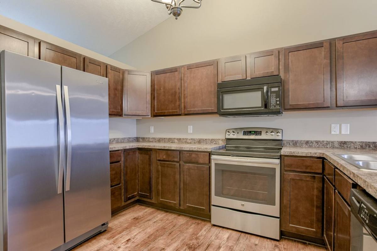 Apartment for rent at 2630-34 W Timberlake Dr, Lincoln, NE 68522