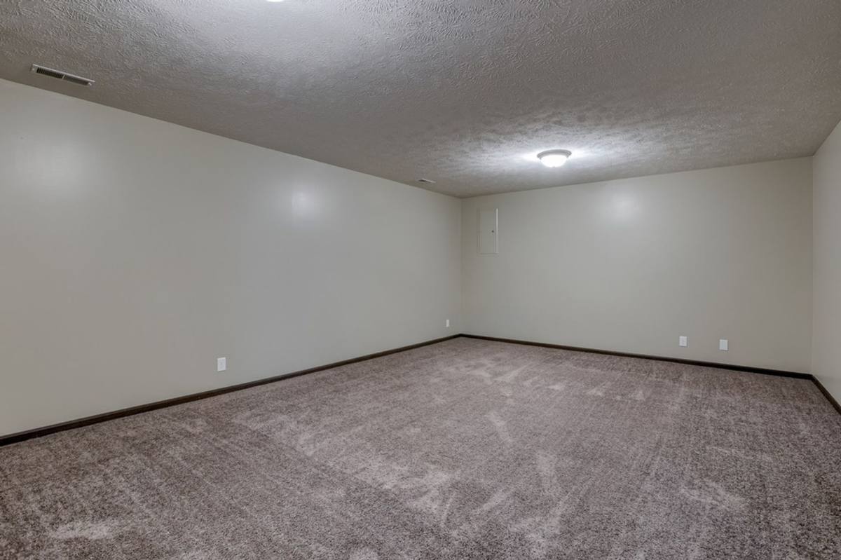 Apartment for rent at 2630-34 W Timberlake Dr, Lincoln, NE 68522