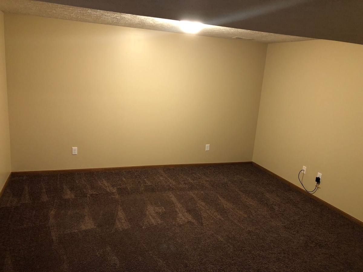 House for rent at 2901 W Rose, Lincoln, NE 68522
