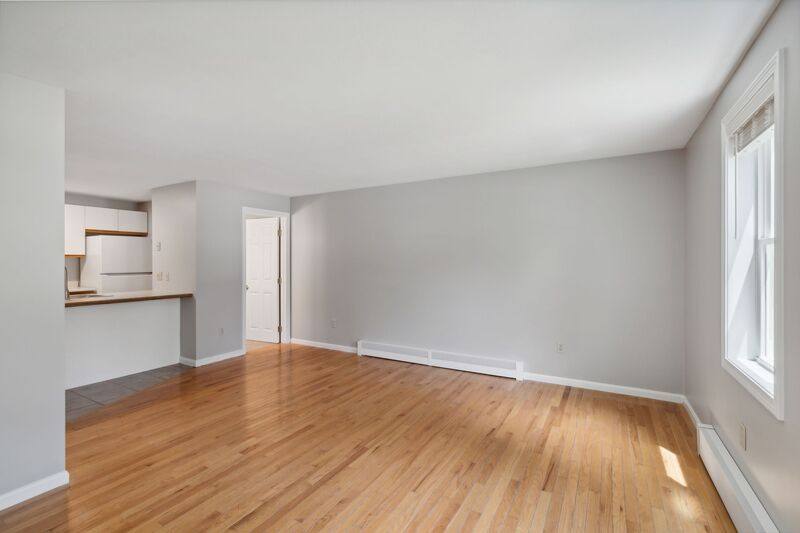 Townhouse for rent at 10 Rose Terrace Circle, Kennebunkport, ME 04046