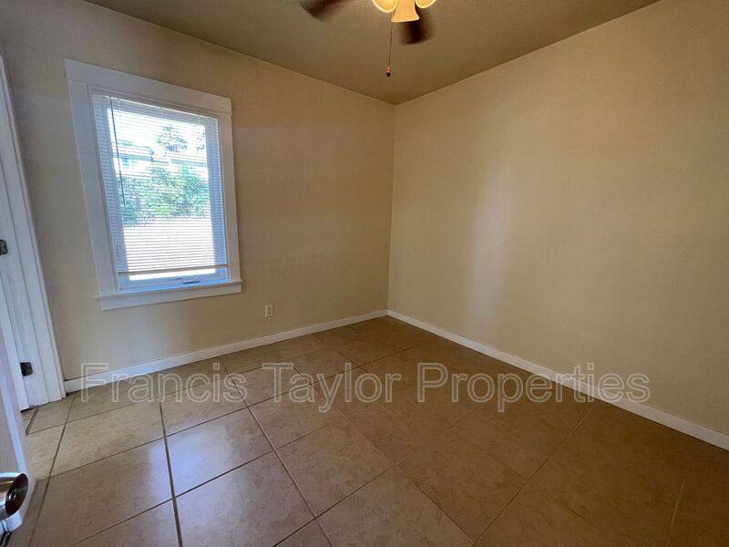 Apartment for rent at 1214 S Escondido Blvd #6, Escondido, CA 92025