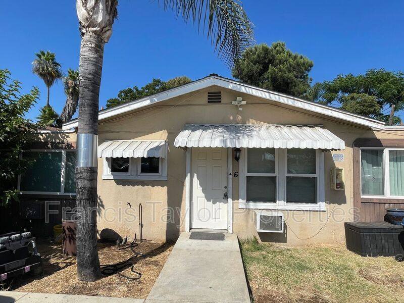 Apartment for rent at 1214 S Escondido Blvd #6, Escondido, CA 92025