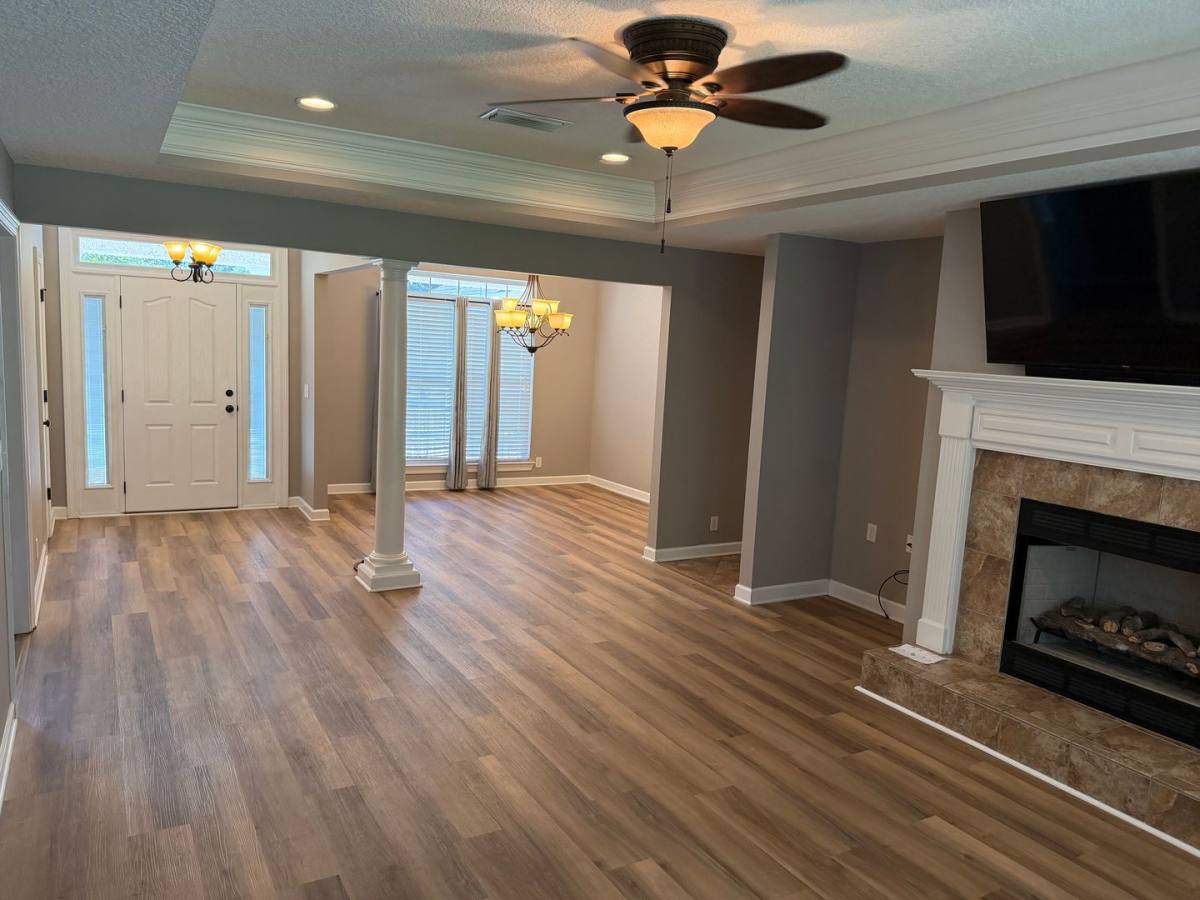 House for rent at 212 Autumn Ridge Court, Brunswick, GA 31525