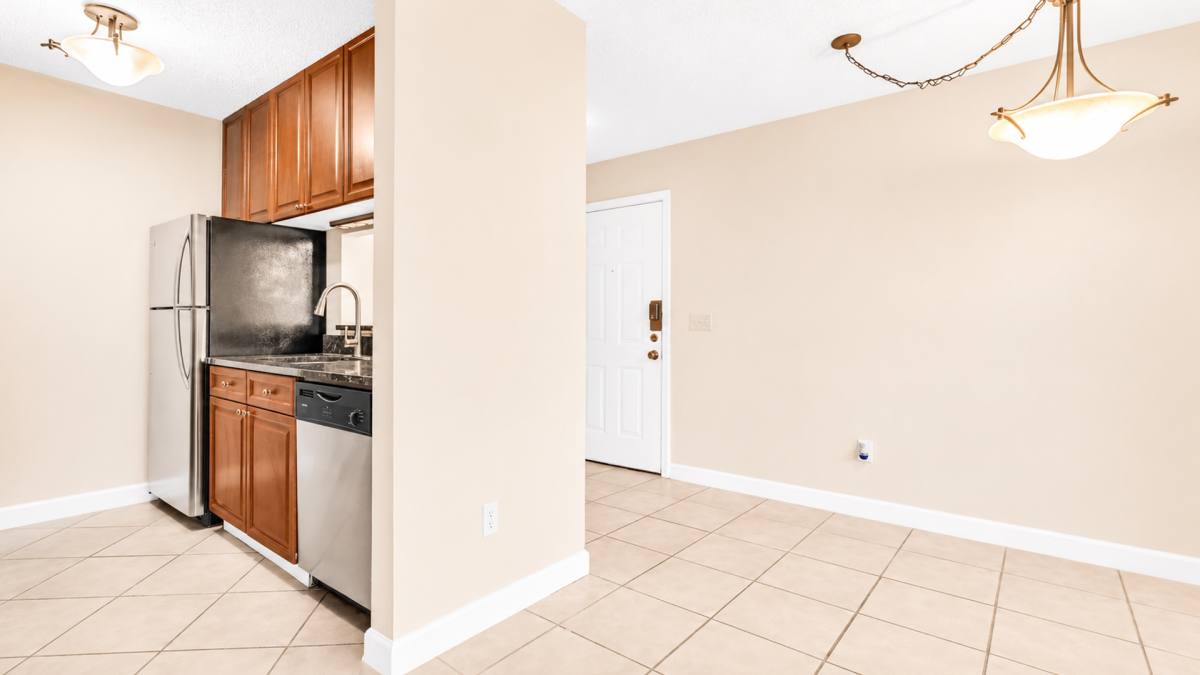 Condo for rent at 11901 4th St N, Saint Petersburg, FL 33716