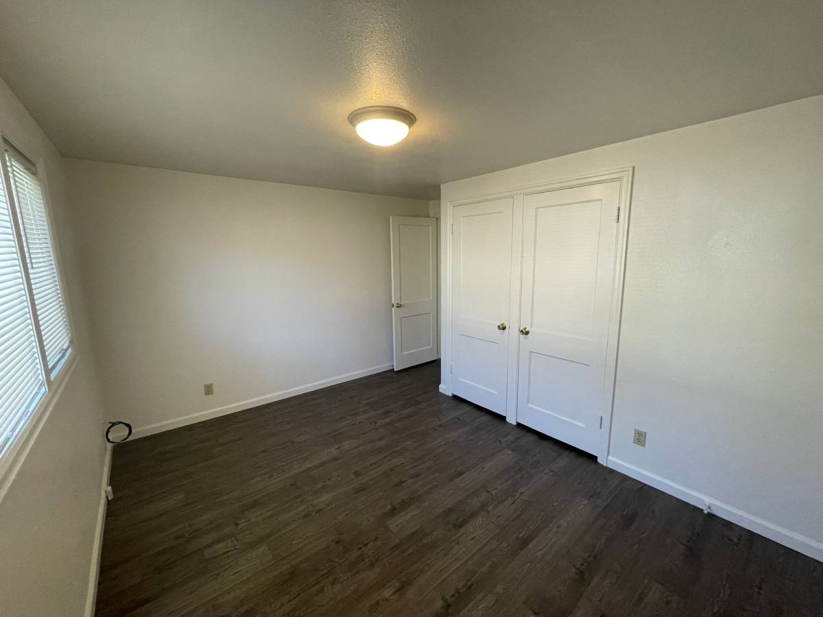 Apartment for rent at 1104 NE Freemont Ave, Roseburg, OR 97470