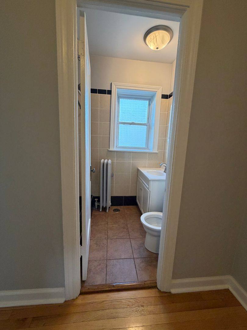 Apartment for rent at 5736-52 S Stony Island, Chicago, IL 60637