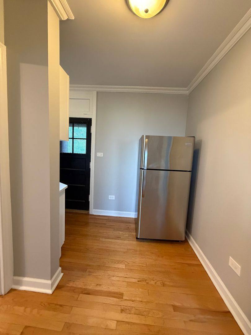 Apartment for rent at 5736-52 S Stony Island, Chicago, IL 60637