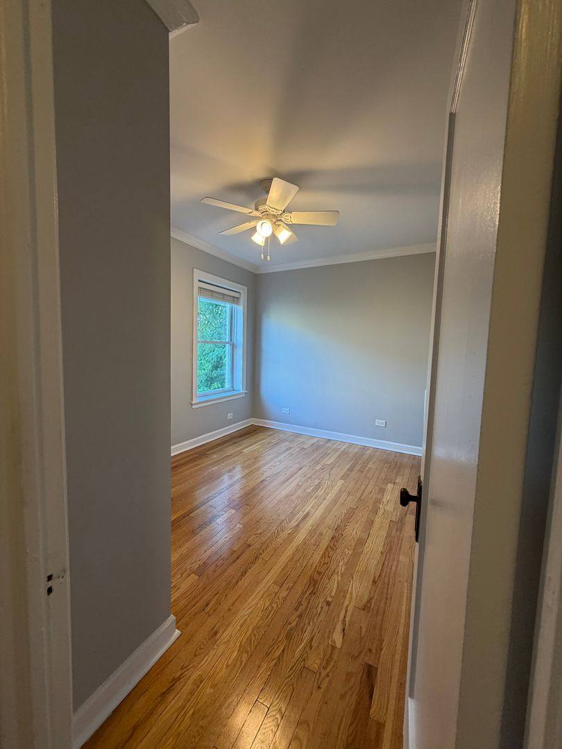 Apartment for rent at 5736-52 S Stony Island, Chicago, IL 60637