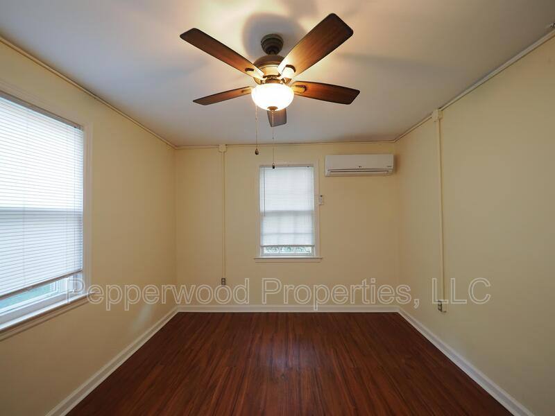 Apartment for rent at 334 W Hampton Ave #1, Spartanburg, SC 29306