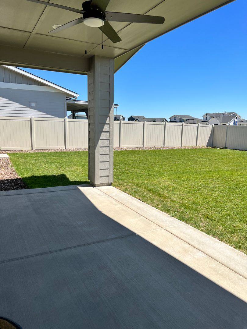 House for rent at 8983 W Bowie St, Star, ID 83669