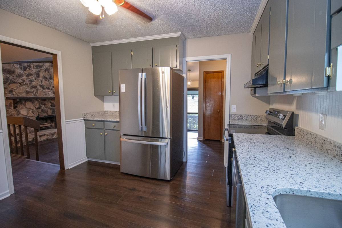 House for rent at 140 Land of Lakes Circle, Lexington, SC 29073