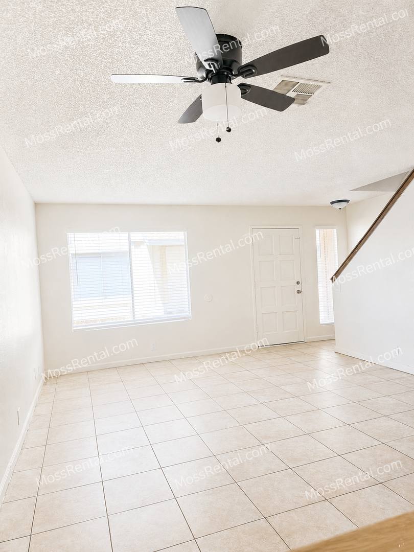 Apartment for rent at 209 W Ash St, Taft, CA 93268