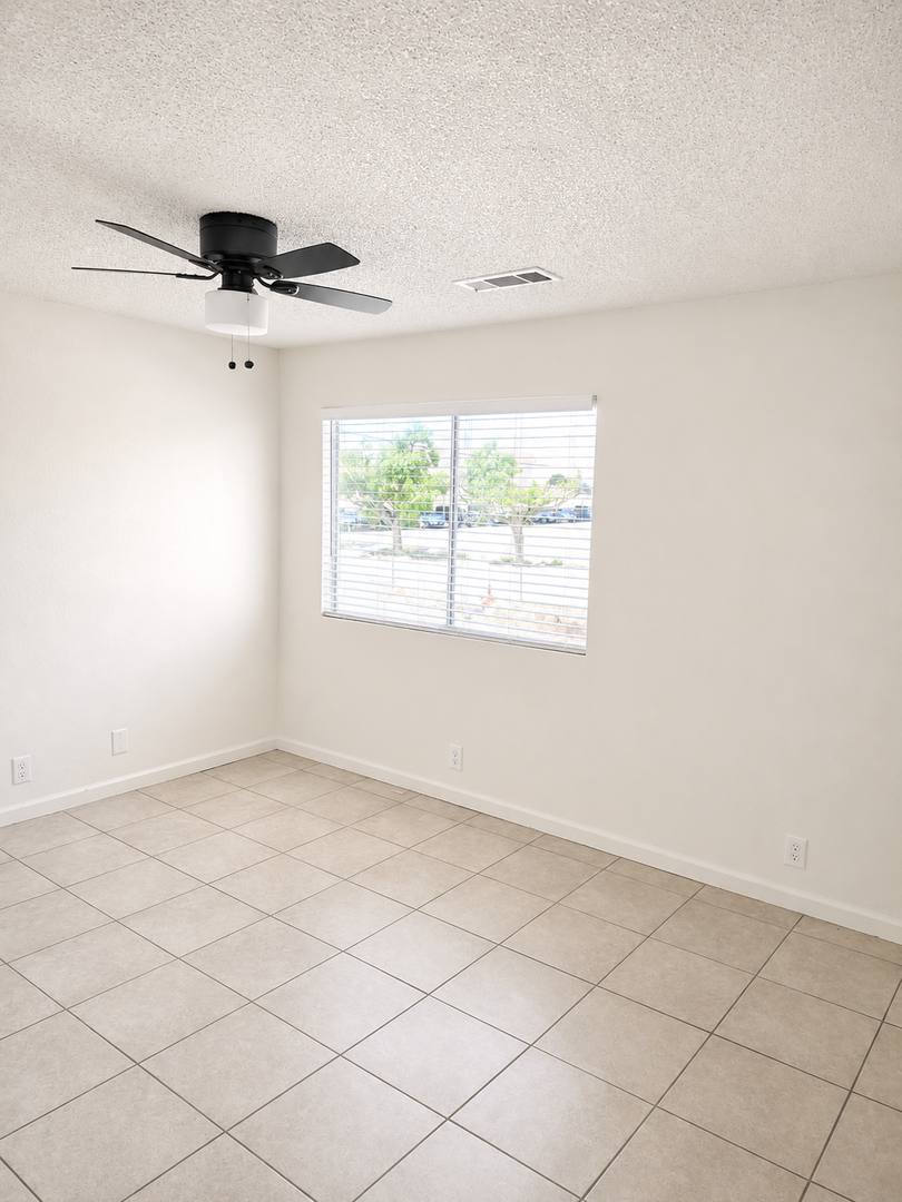 Apartment for rent at 209 W Ash St, Taft, CA 93268