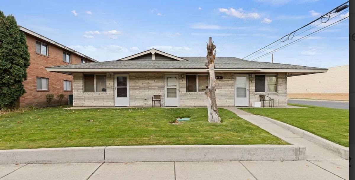 Apartment for rent at 6029 N Mayfair St, Spokane, WA 99208