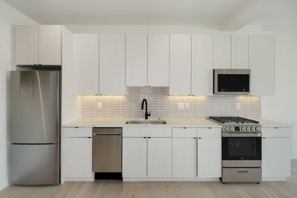 Apartment for rent at 2109 S Iseminger St, Philadelphia, PA 19148