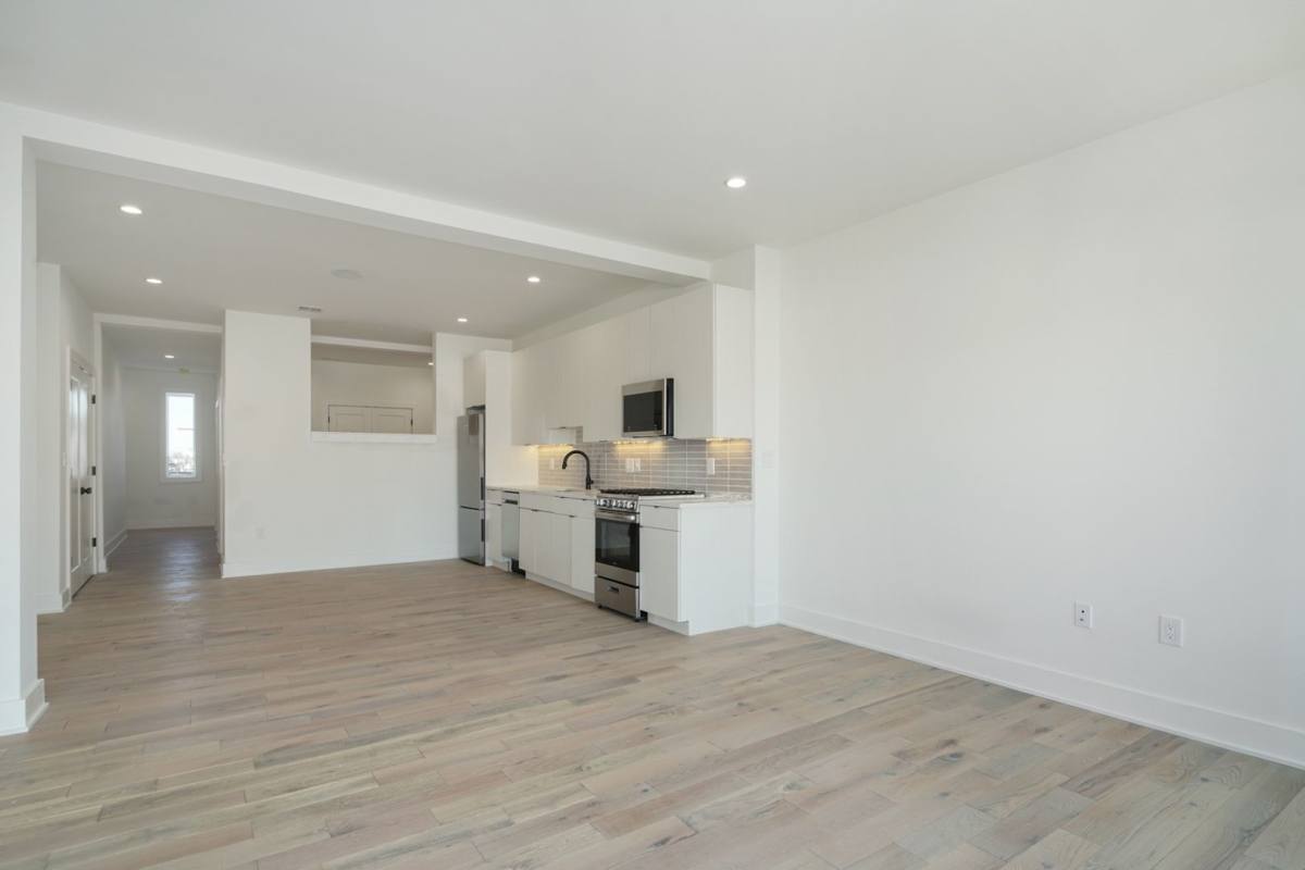 Apartment for rent at 2109 S Iseminger St, Philadelphia, PA 19148