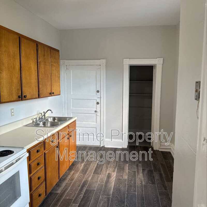 Apartment for rent at 238 Summit Ave #6, Hagerstown, MD 21740