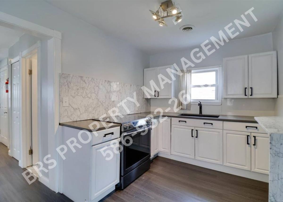 House for rent at 30791 Alger St, Madison Heights, MI 48071