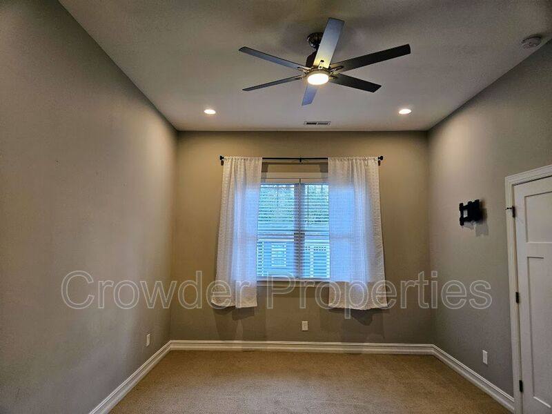 House for rent at 1016 Condon St, Charlotte, NC 28216