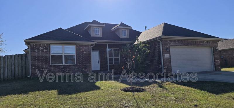 House for rent at 340 Beasley Dr, Centerton, AR 72719