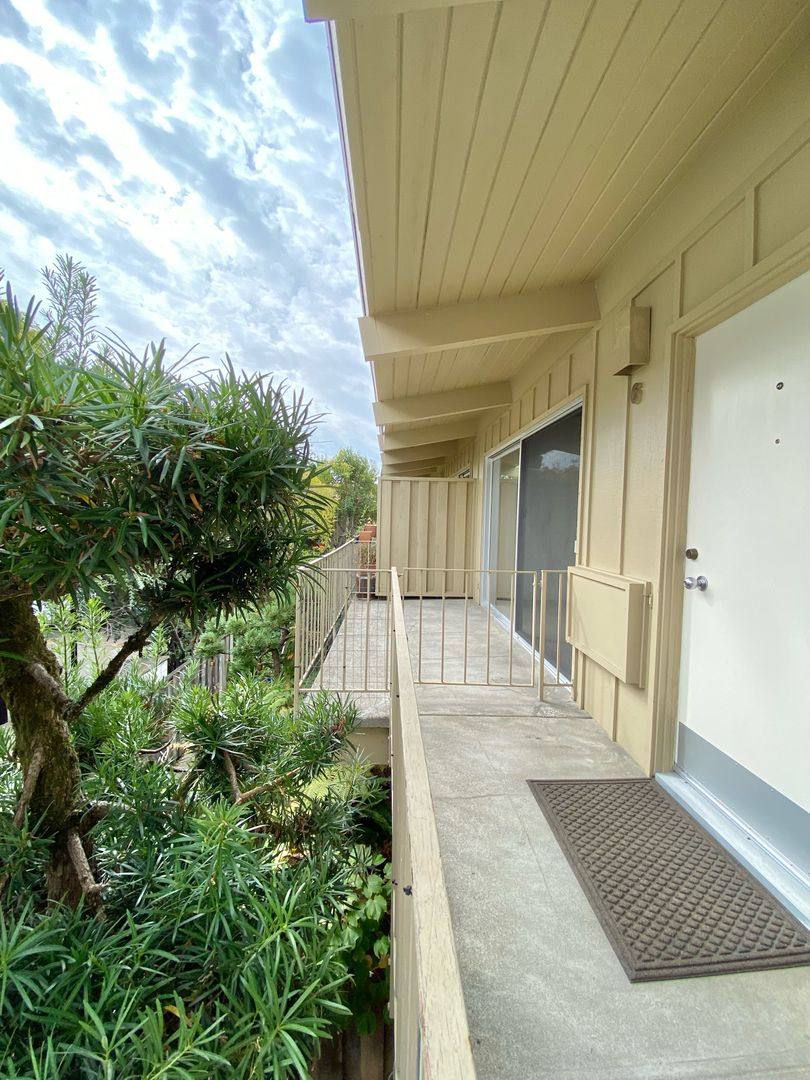 Apartment for rent at 407 Mission Ave, San Rafael, CA 94901