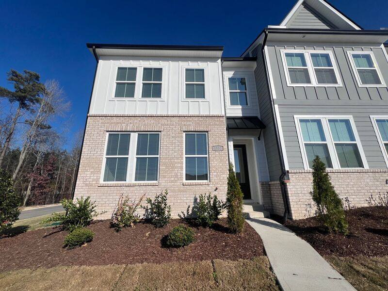 Townhouse for rent at 1533 Patchings Lane, Knightdale, NC 27545