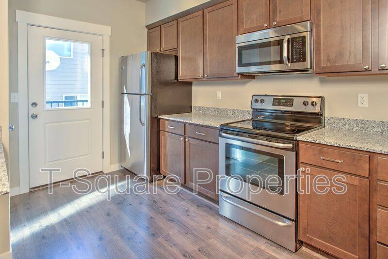 Townhouse for rent at 14919 41st Ave SE #G-5, Bothell, WA 98012