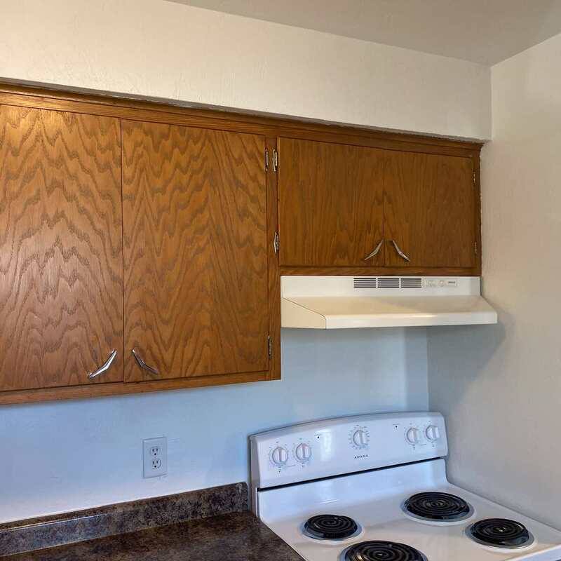 Apartment for rent at 917-919 Meadowview Dr #919, Menasha, WI 54952