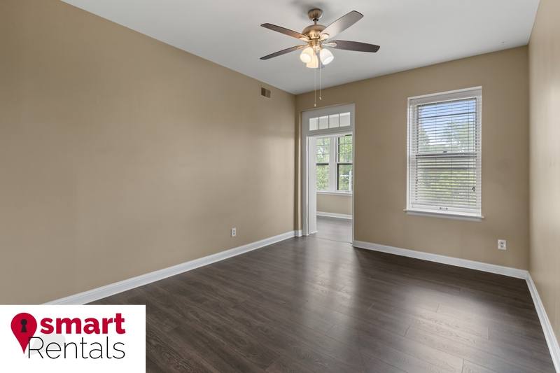 Apartment for rent at 2161 Thurman Ave #L, Saint Louis, MO 63110