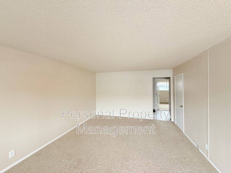 Apartment for rent at 928 NE 86th St, Vancouver, WA 98665