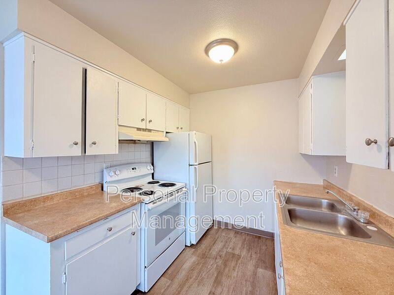 Apartment for rent at 928 NE 86th St, Vancouver, WA 98665