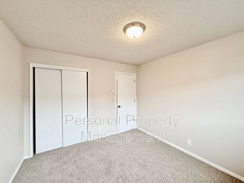 Apartment for rent at 928 NE 86th St, Vancouver, WA 98665