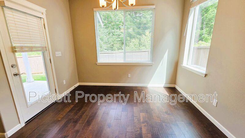 House for rent at 2122 SW Nautical St, Bremerton, WA 98312