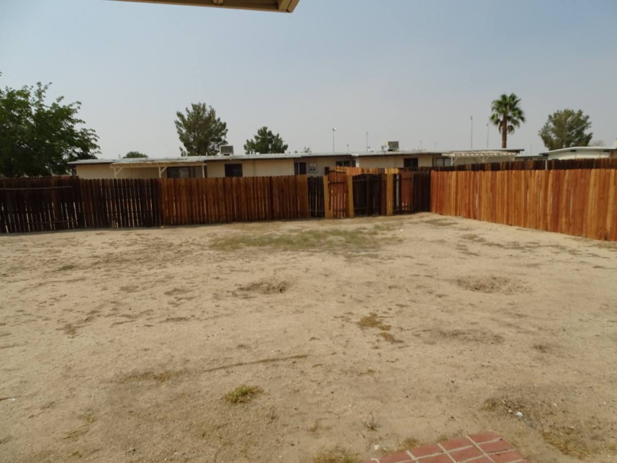 House for rent at 437 Oasis Dr, Ridgecrest, CA 93555